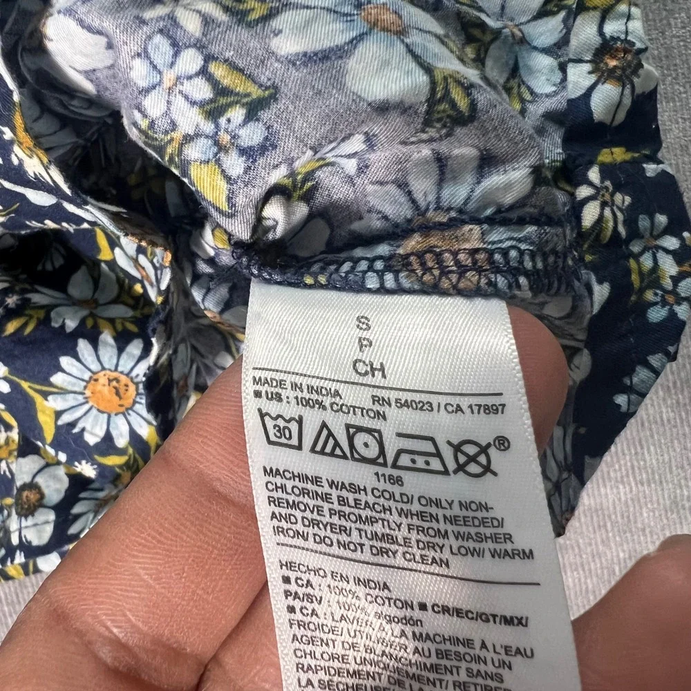 Old Navy Womens Small Navy Floral Puff Sleeve Smocked Peplum Top 704150-01-1 NEW